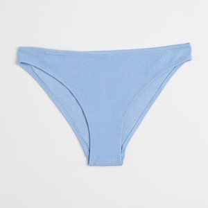 H&M Bikini Bottoms in Light Blue | Size: 6